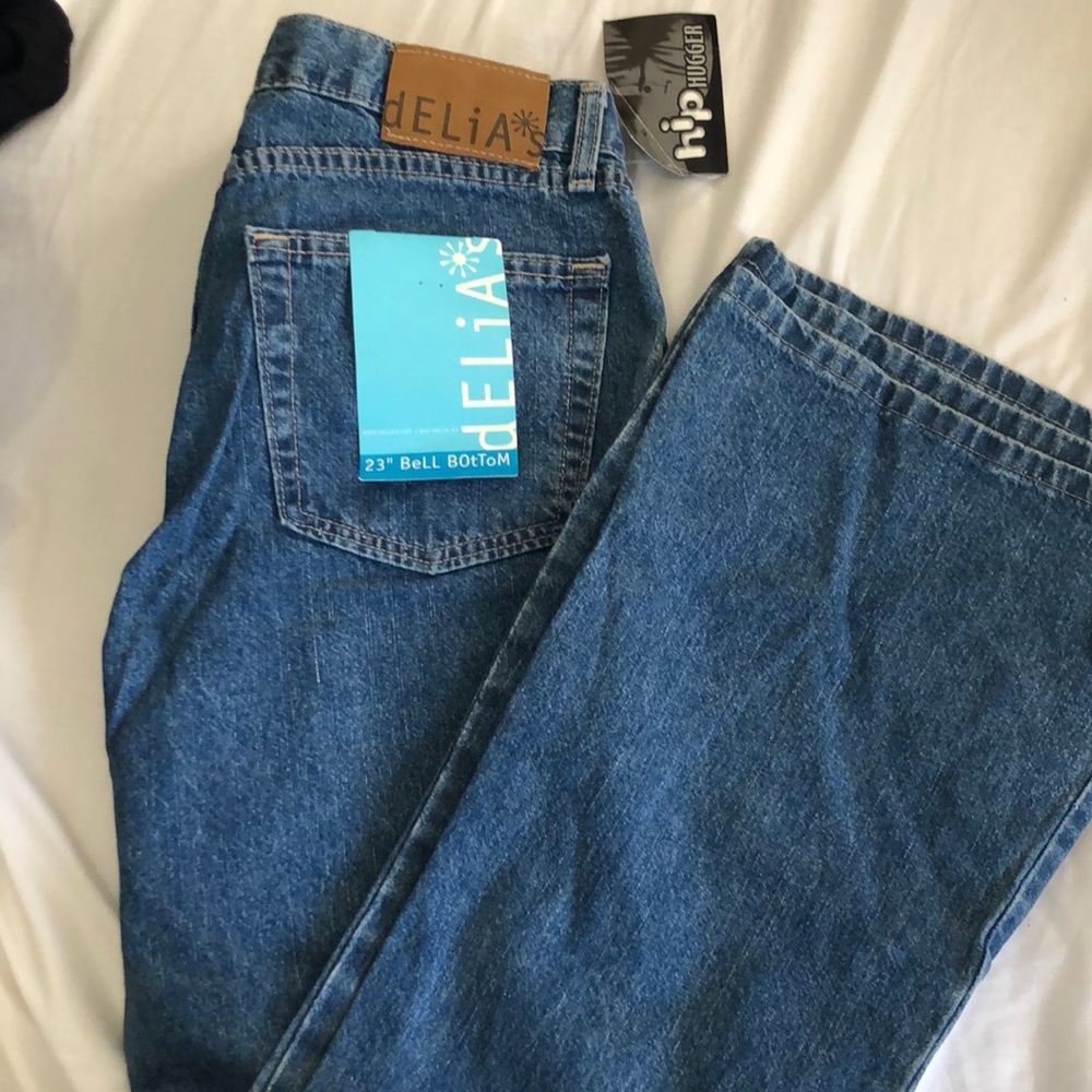 NWT 90s/y2k Delias hip hugger bellbottoms flare blue jeans.